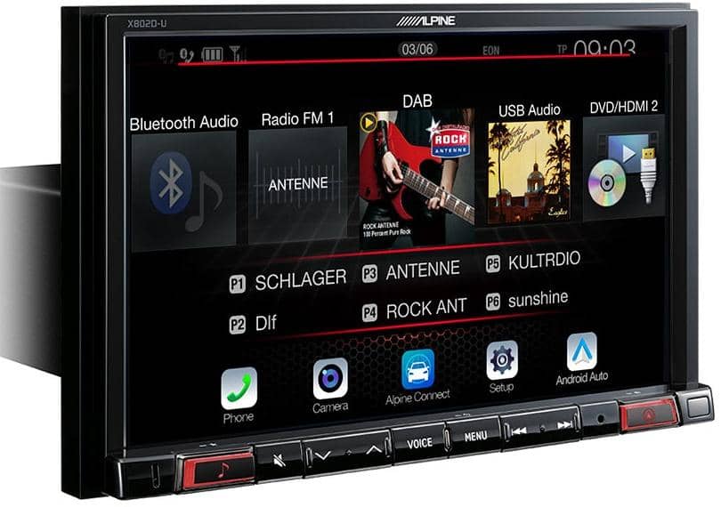 Alpine X802D-U 8" soitin 1DIN rungolla