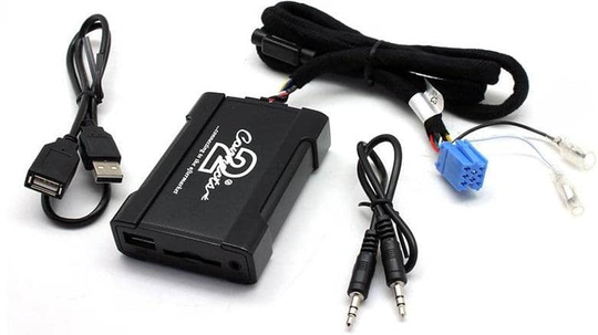 Peugeot autokohtainen USB AUX 3.5mm adapteri, CTAPGUSB010